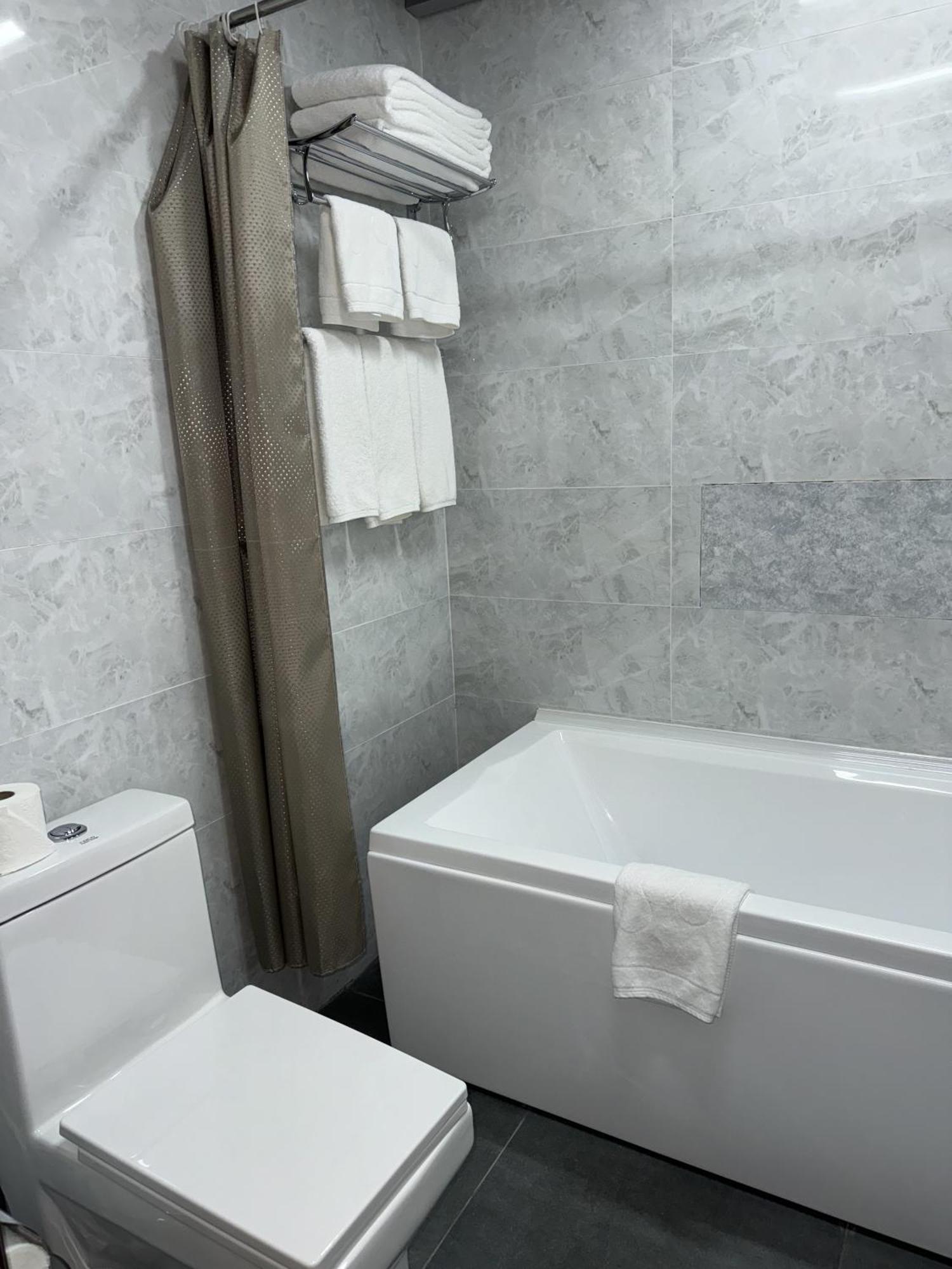 فندق Mir Luxe Plaza طشقند المظهر الخارجي الصورة